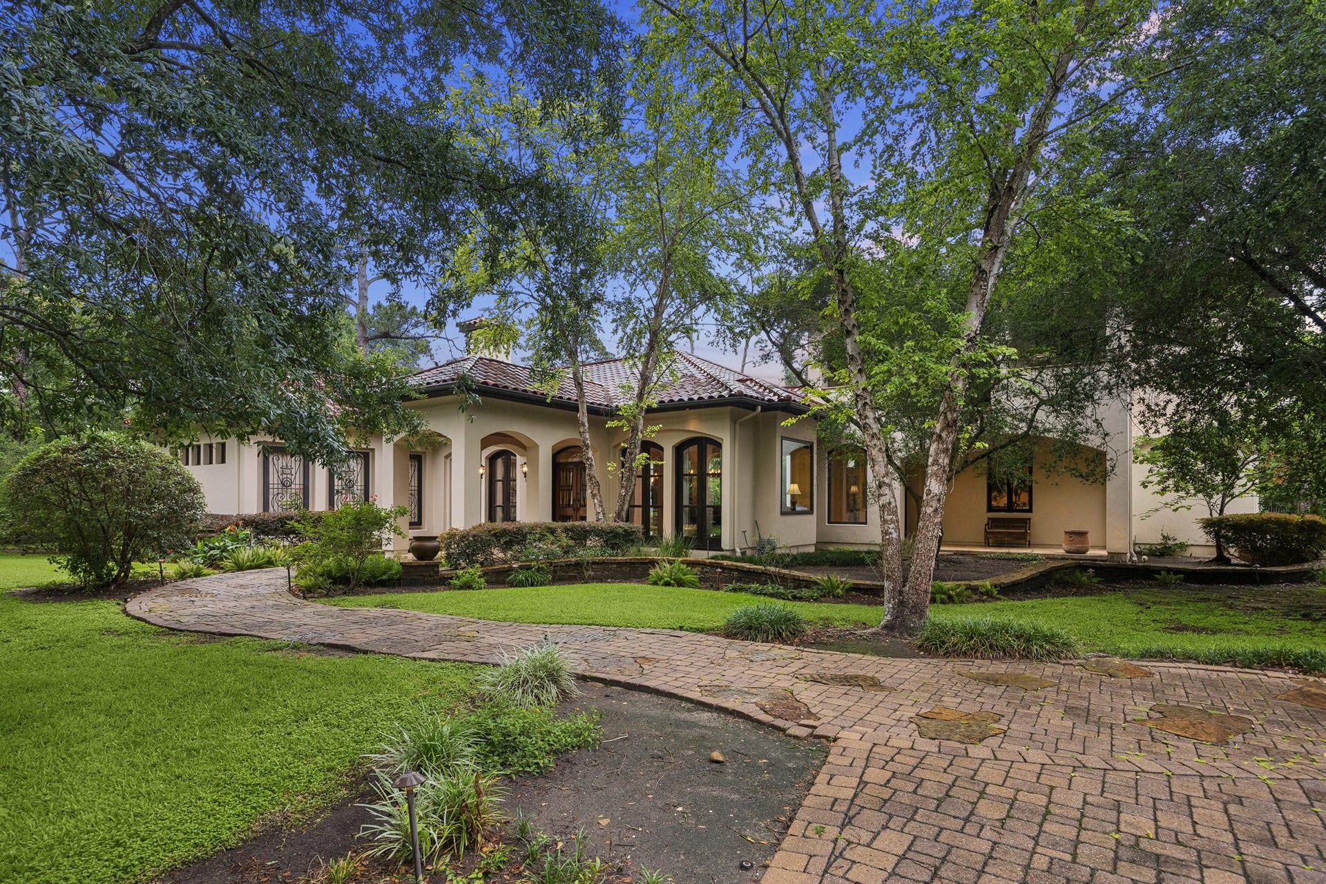 2 Lacewood Lane, Piney Point Village, TX 77024 2 Lacewood Lane, Piney Point Village, TX 77024