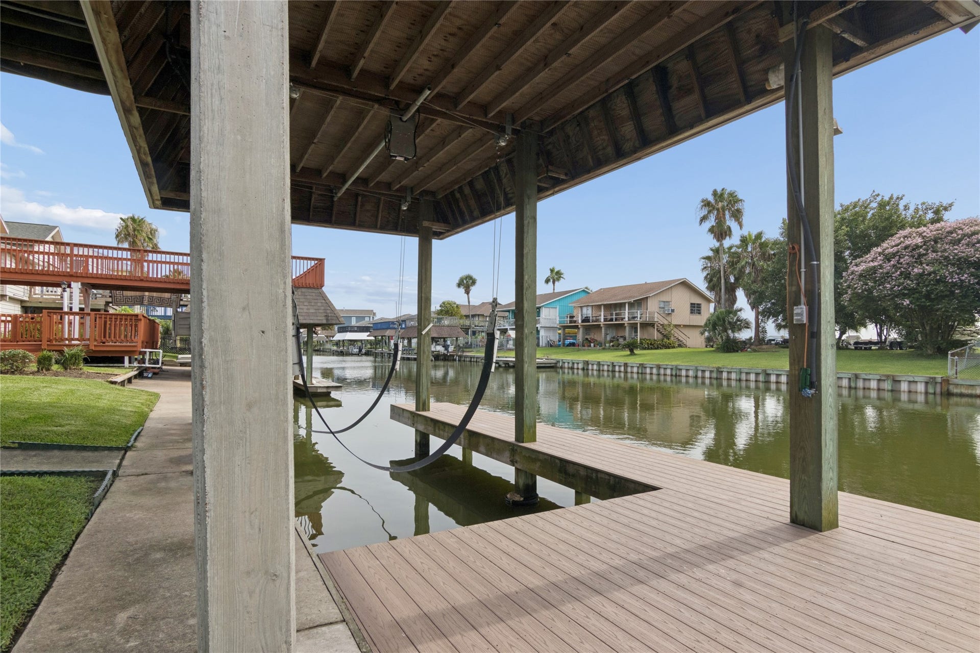 10 N Flamingo Street, La Marque, TX 77568
