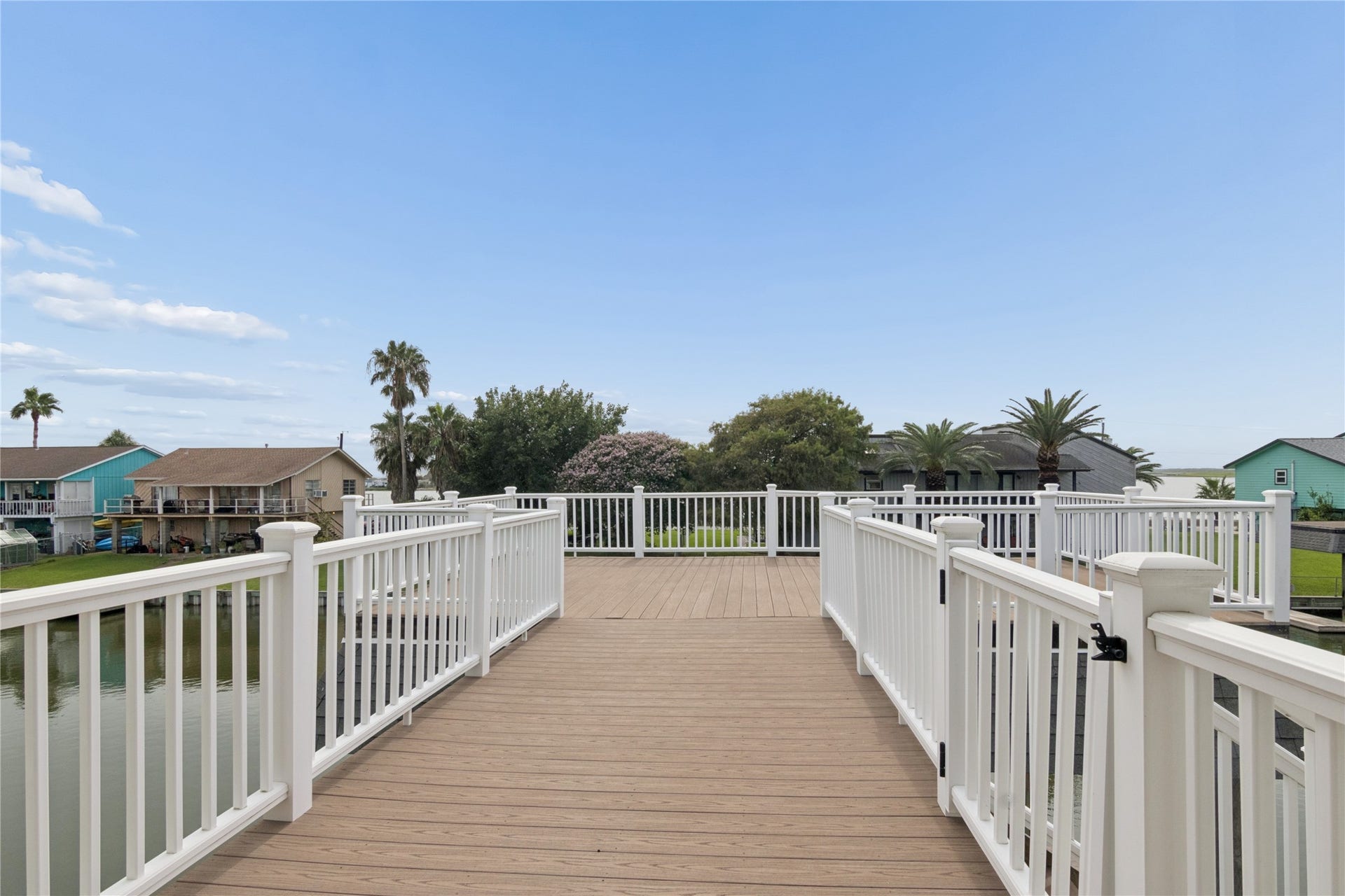 10 N Flamingo Street, La Marque, TX 77568