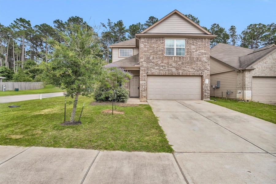 Property photo for 4318 Mcgregor Bluff Lane, Conroe, TX