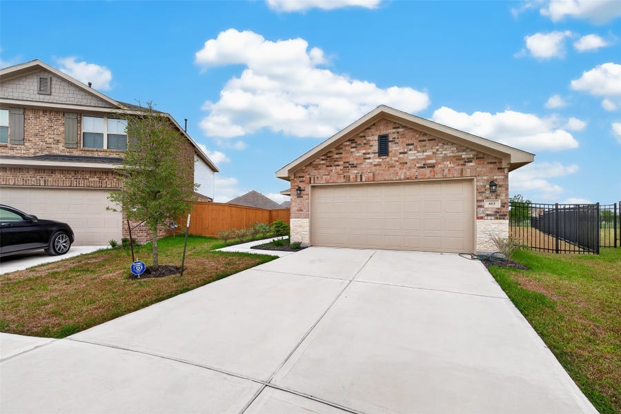 Property photo for 413 Aurora Creek Lane, Katy, TX