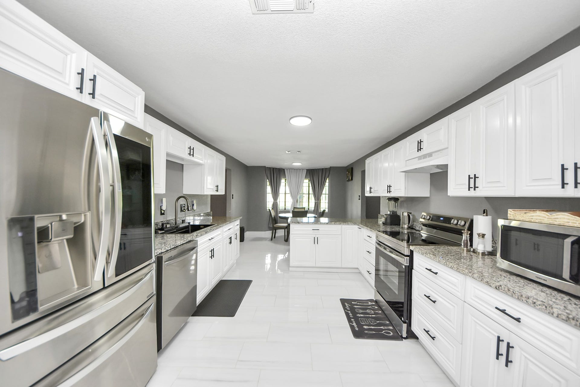 5241 County Road 819, Brazoria, TX 77422 Get ready to fall in love with this beautifully updated home located in the heart of Brazoria, 2,985 sq ft of living space and lots of upgrades and improvements!
