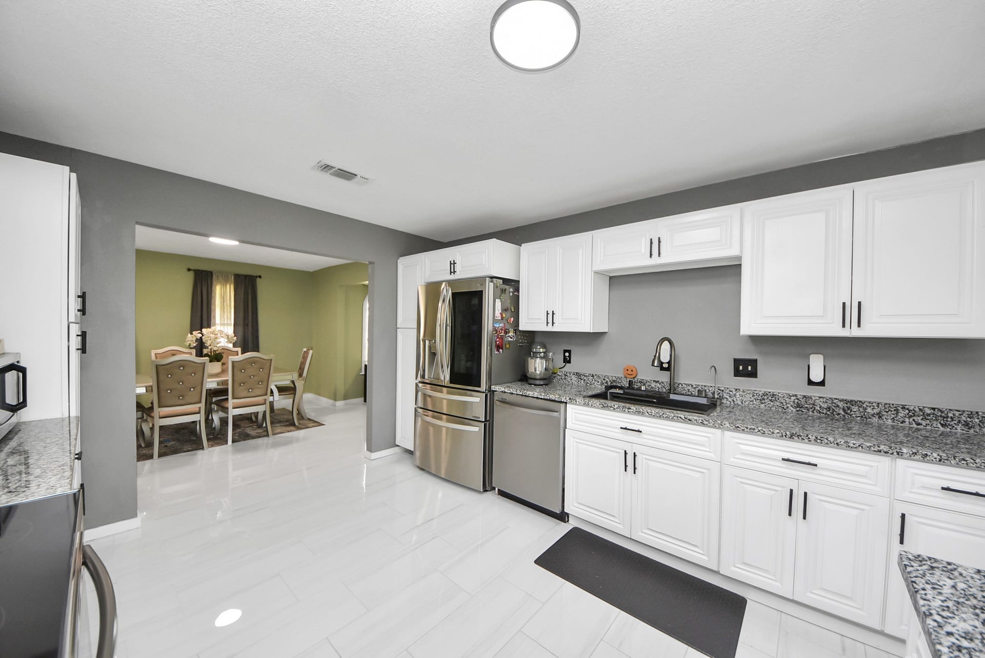 5241 County Road 819, Brazoria, TX 77422 A chefs dream, this kitchen is equipped with white cabinetry, where you can put all your cooking items.