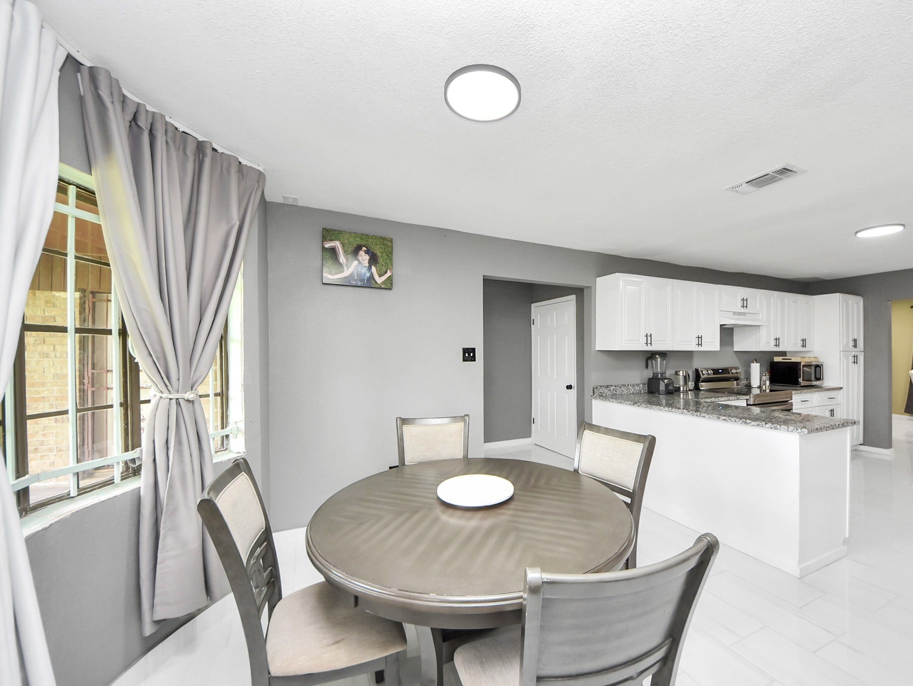 5241 County Road 819, Brazoria, TX 77422 The convenient location of this breakfast area is accessible to the kitchen.