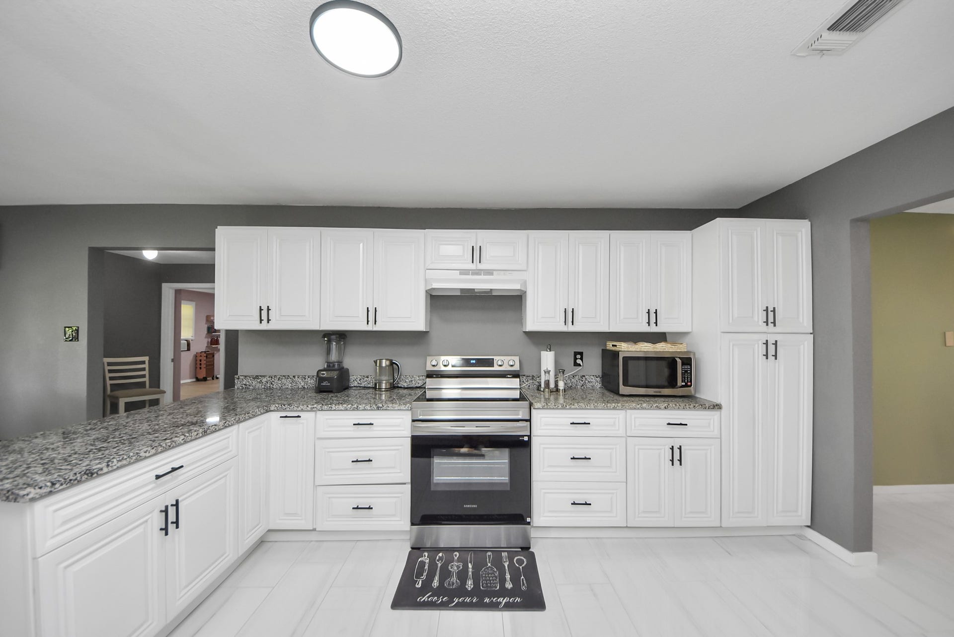 5241 County Road 819, Brazoria, TX 77422 Whether you're preparing meals or hosting guests, youll enjoy staying connected to the heart of the home.