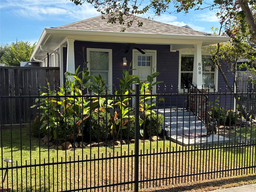 Property photo for 808 Dorothy Street, Houston, TX
