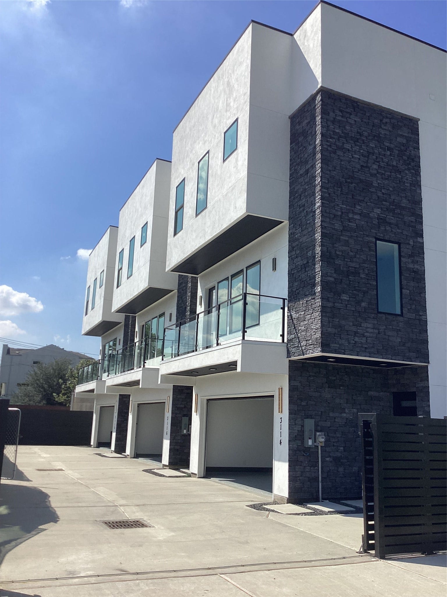 Community View