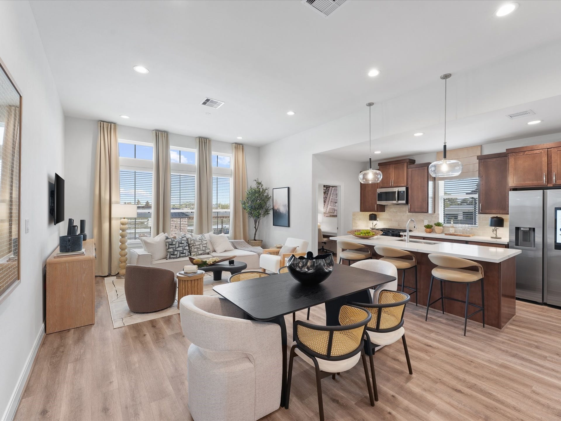 2nd Floor Living