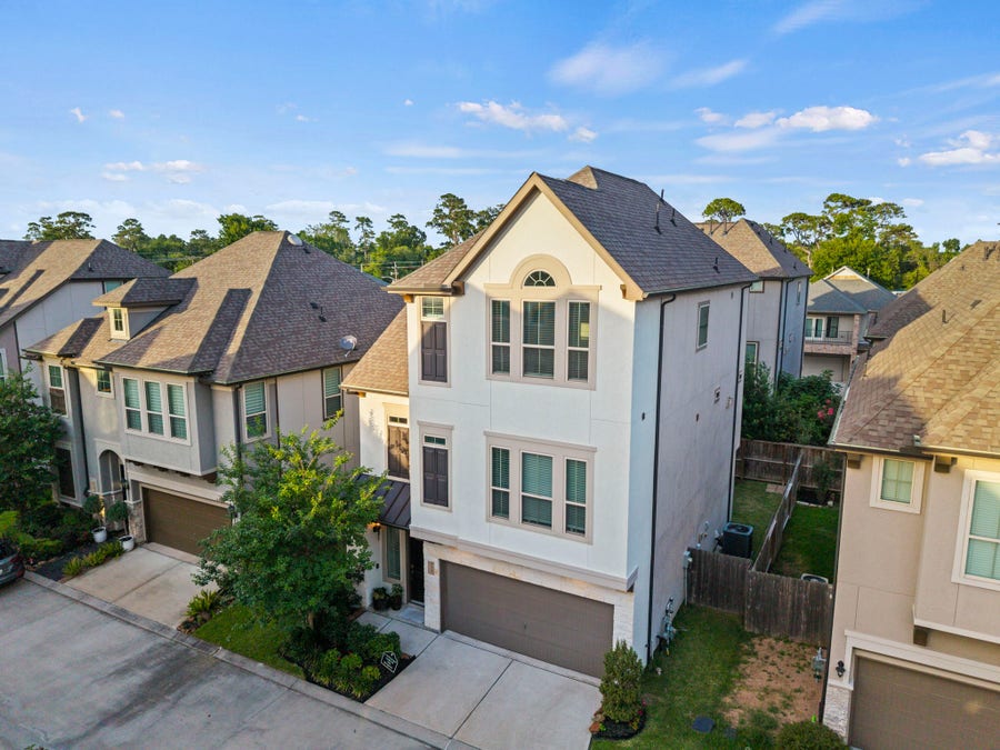 Property photo for 5114 W Lacey Garden Loop, Houston, TX