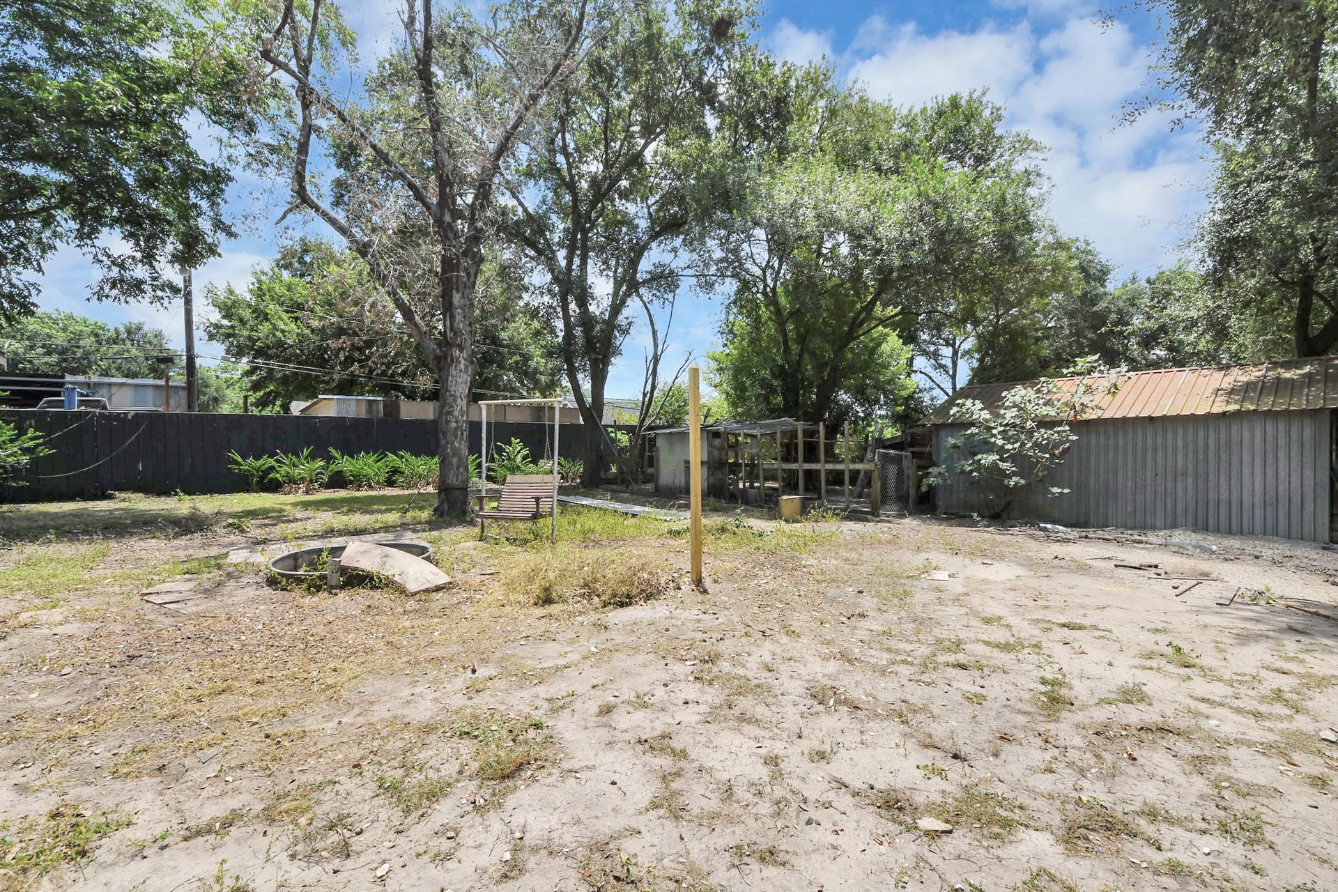15127 Almeece Street, Houston, TX 77053 15127 Almeece Street, Houston, TX 77053