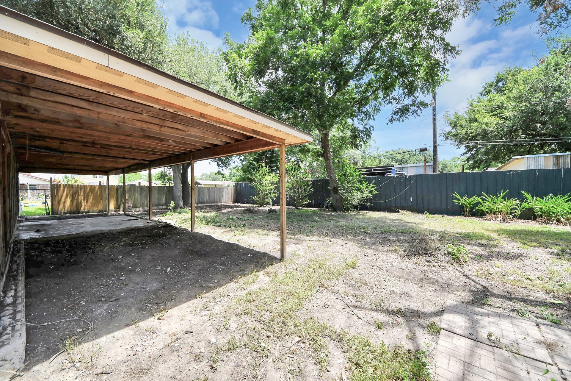 15127 Almeece Street, Houston, TX 77053 15127 Almeece Street, Houston, TX 77053