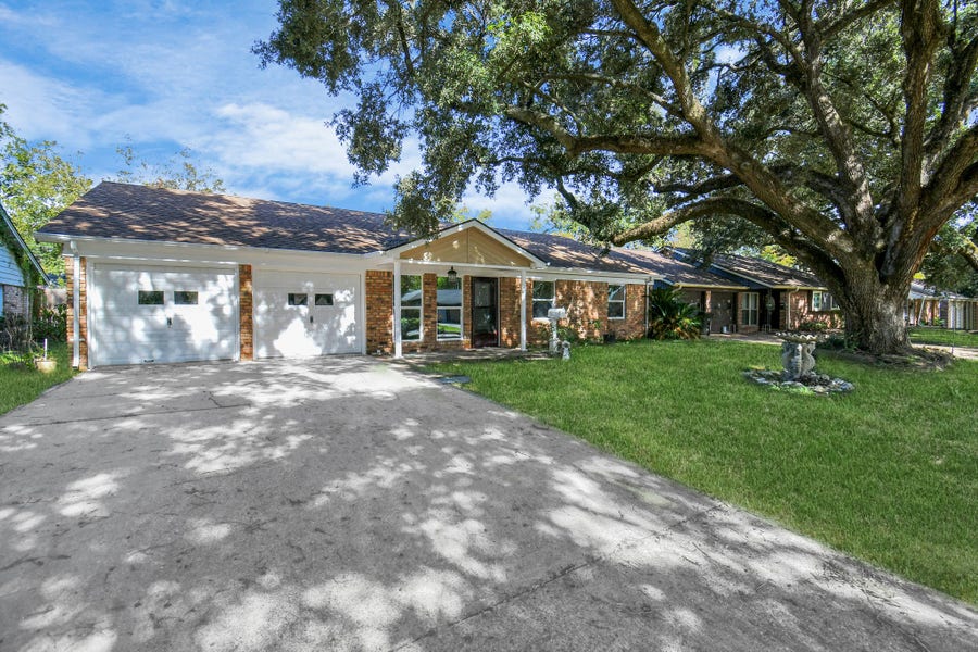 Property photo for 9622 Vilven Lane, Houston, TX