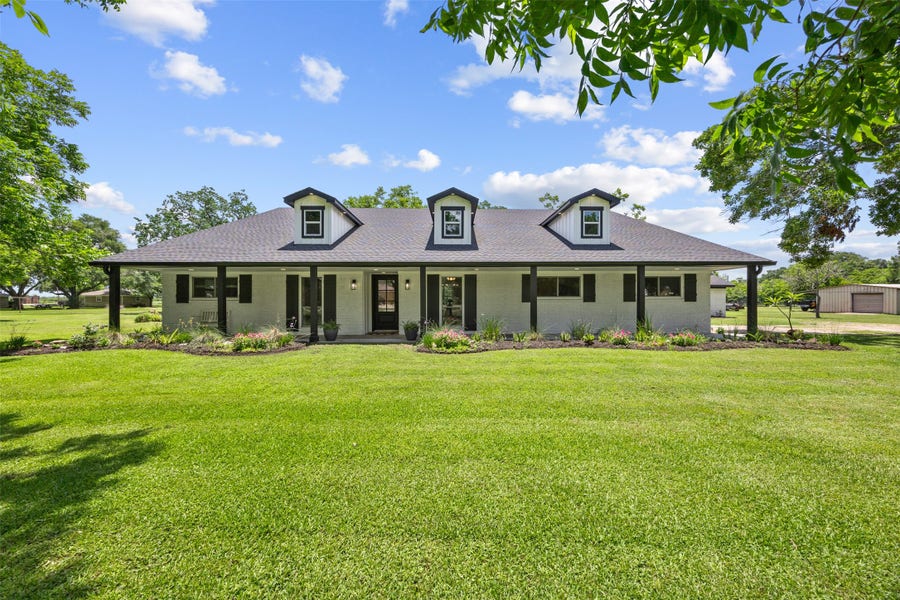Property photo for 3320 Lottie Lane, Rosenberg, TX