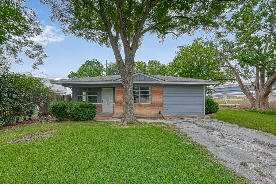 Property photo for 3406 Saint Benedict Street, Houston, TX