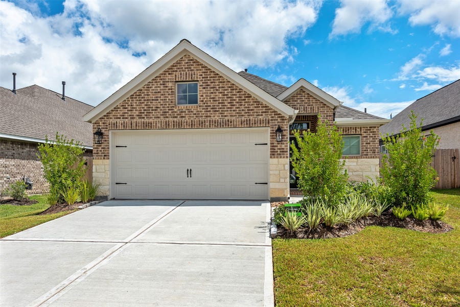 Property photo for 1328 Wicklow Forest Street, Magnolia, TX