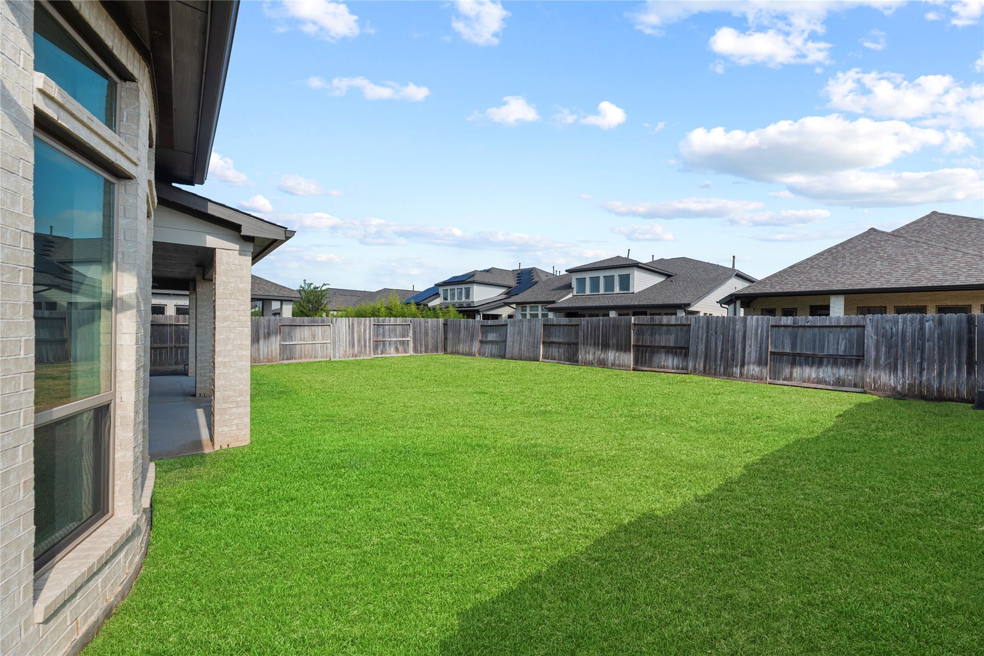 9511 Shaded Tree Drive, Missouri City, TX 77459 Pool sized yard should you want your own, but no worries the community has 6 pools!