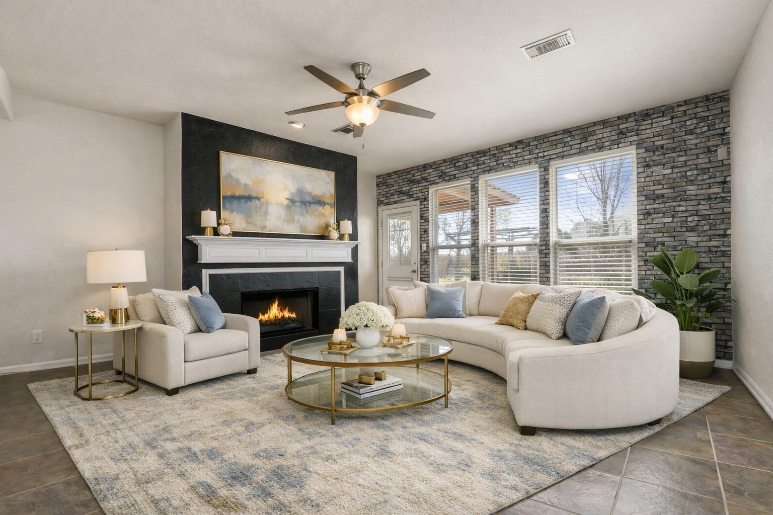 2990 Creek Falls Court, Pearland, TX 77581 virtually staged