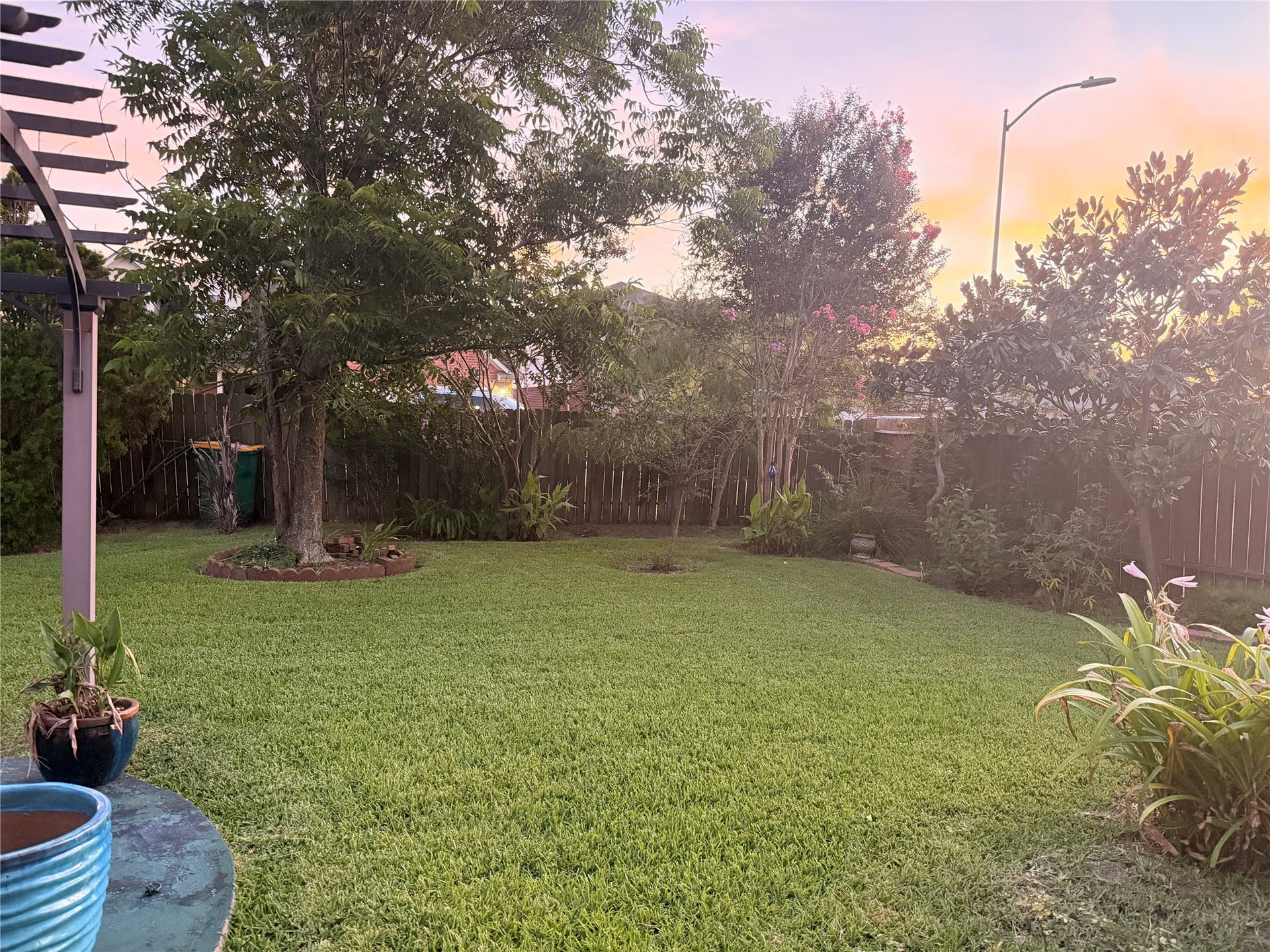 2990 Creek Falls Court, Pearland, TX 77581 2990 Creek Falls Court, Pearland, TX 77581