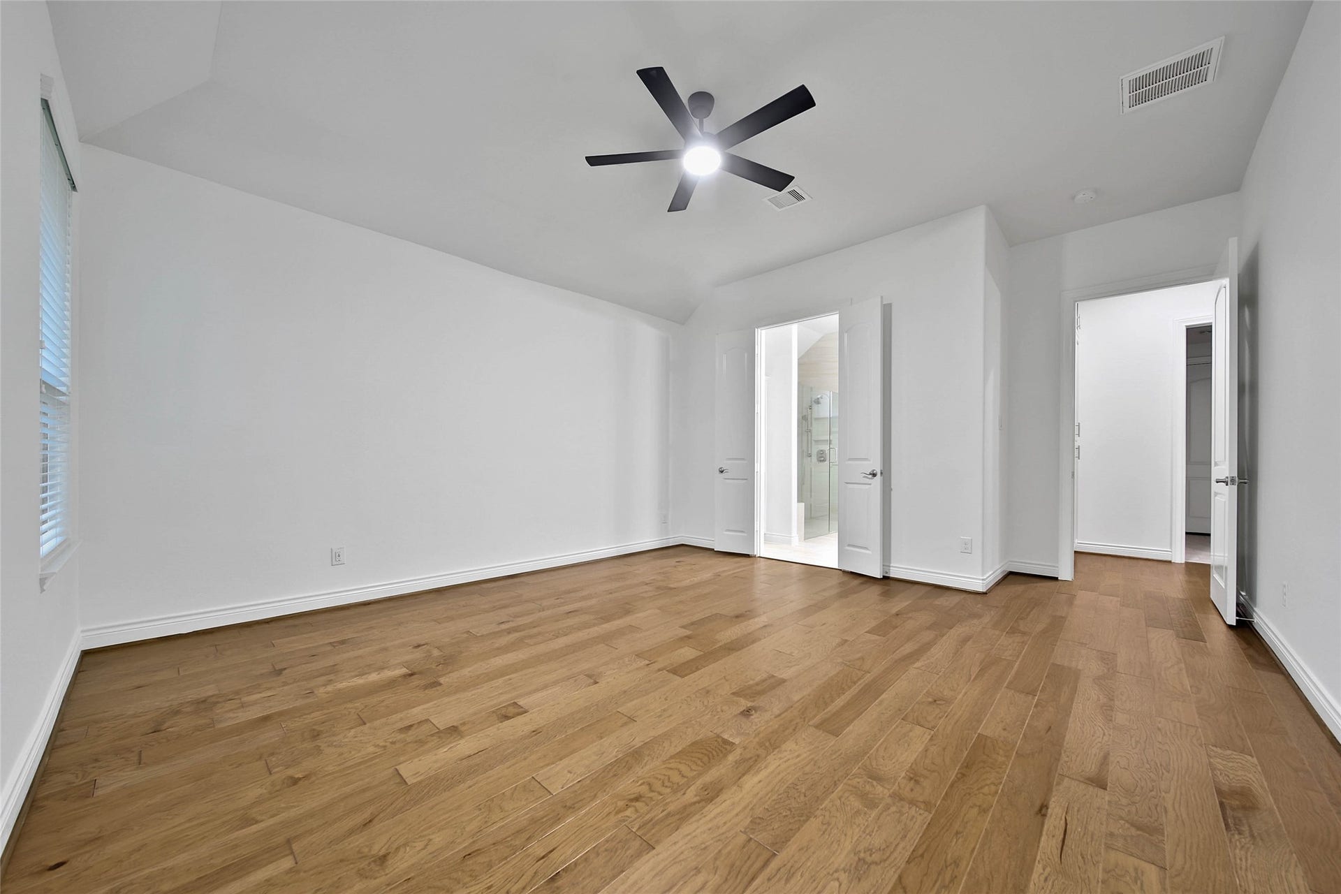 296 Dawn Brook Lane, Conroe, TX 77384 296 Dawn Brook Lane, Conroe, TX 77384