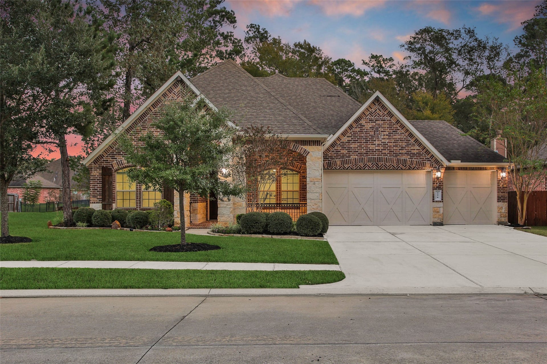 296 Dawn Brook Lane, Conroe, TX 77384 296 Dawn Brook Lane, Conroe, TX 77384