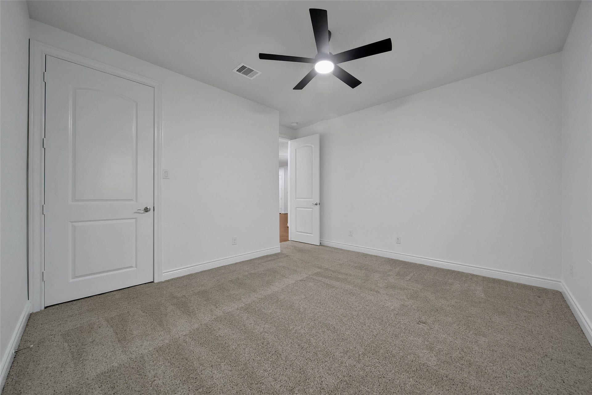 296 Dawn Brook Lane, Conroe, TX 77384 296 Dawn Brook Lane, Conroe, TX 77384
