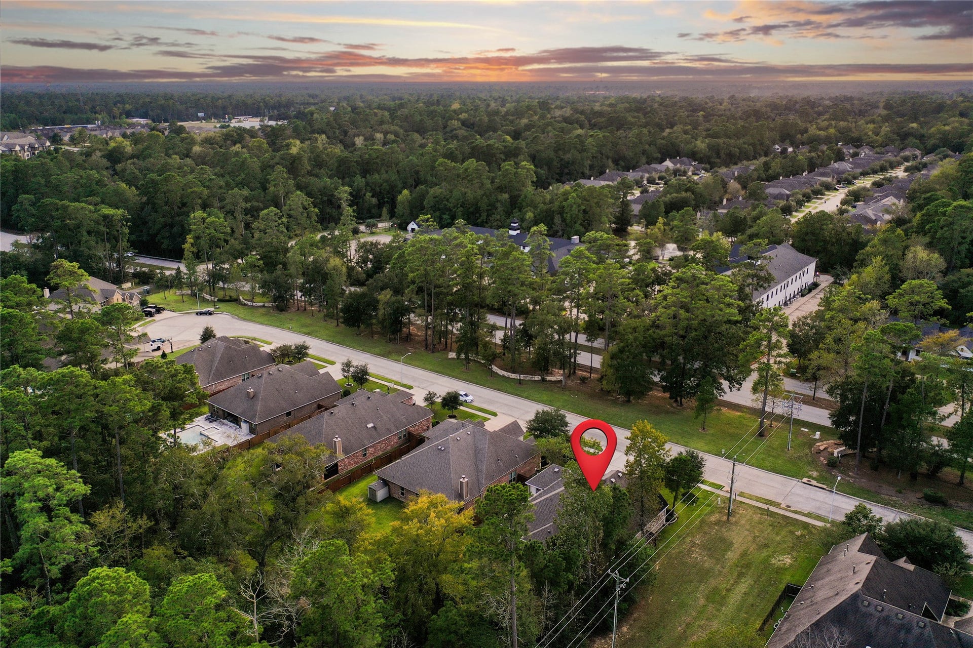 296 Dawn Brook Lane, Conroe, TX 77384 296 Dawn Brook Lane, Conroe, TX 77384
