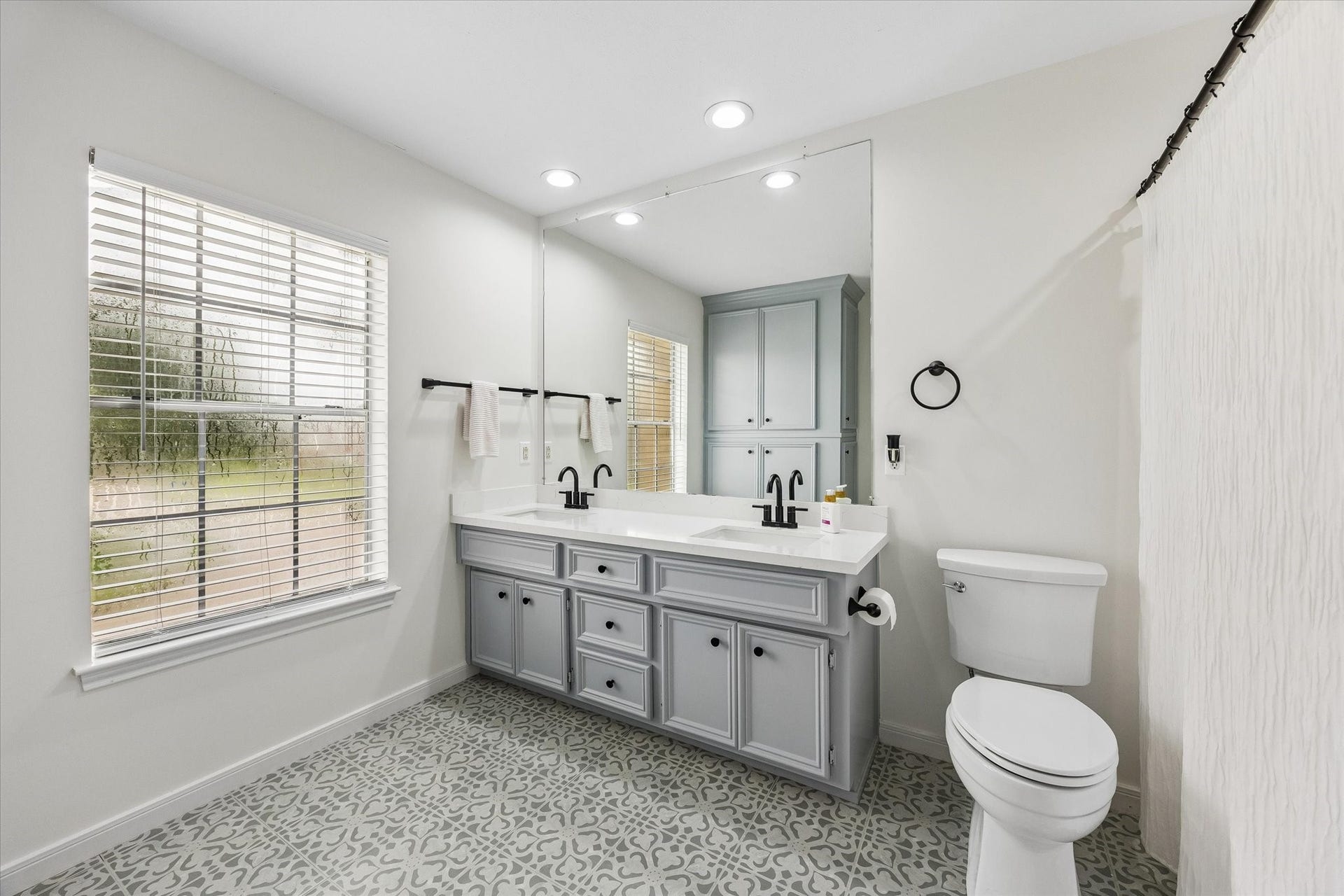3307 Liberty Way Drive, Missouri City, TX 77459 3307 Liberty Way Drive, Missouri City, TX 77459
