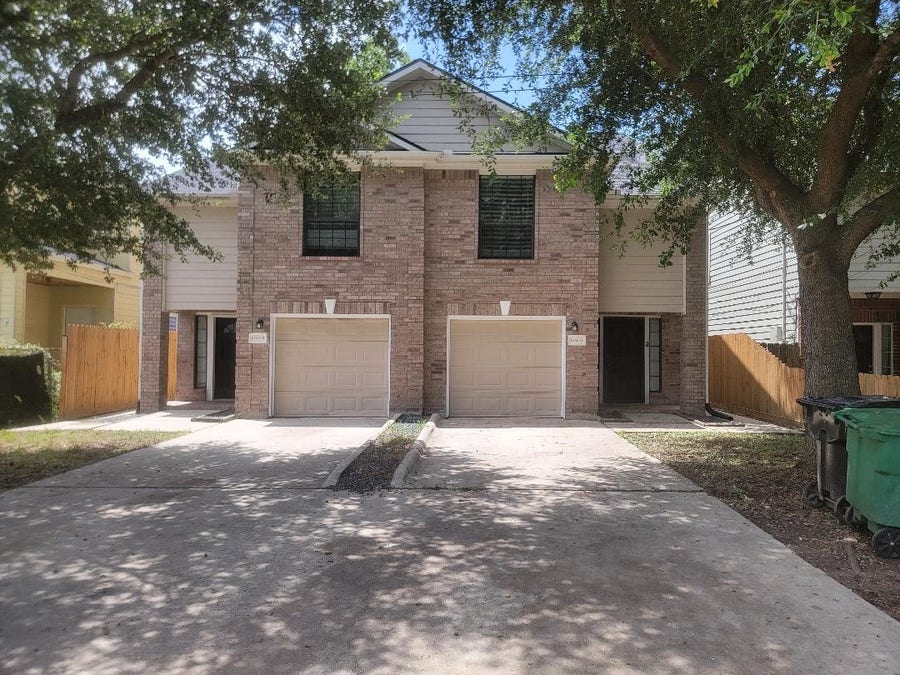 Property photo for 4502 MALLOW STREET, #B, Houston, TX