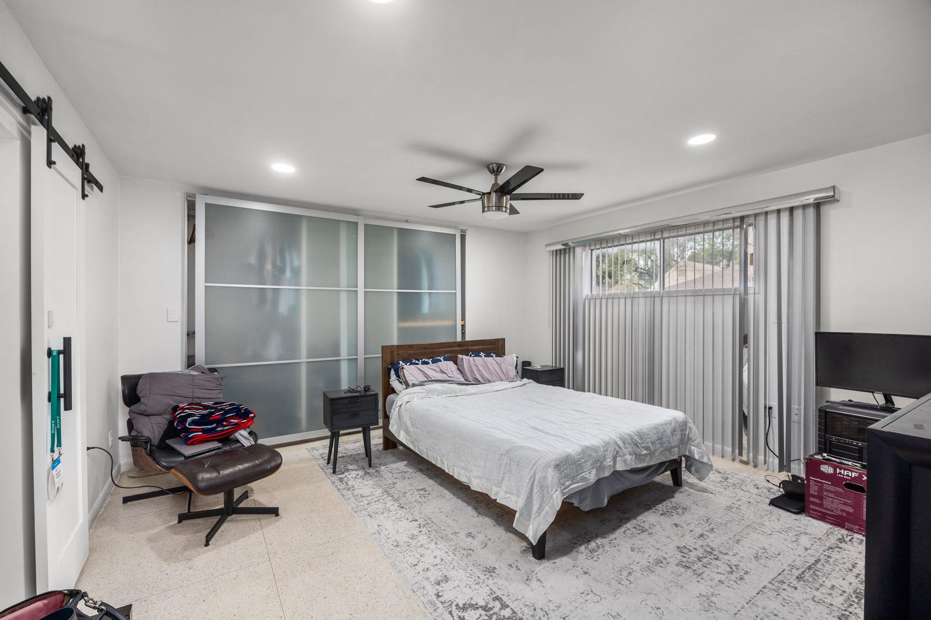 PRIMARY BEDROOM