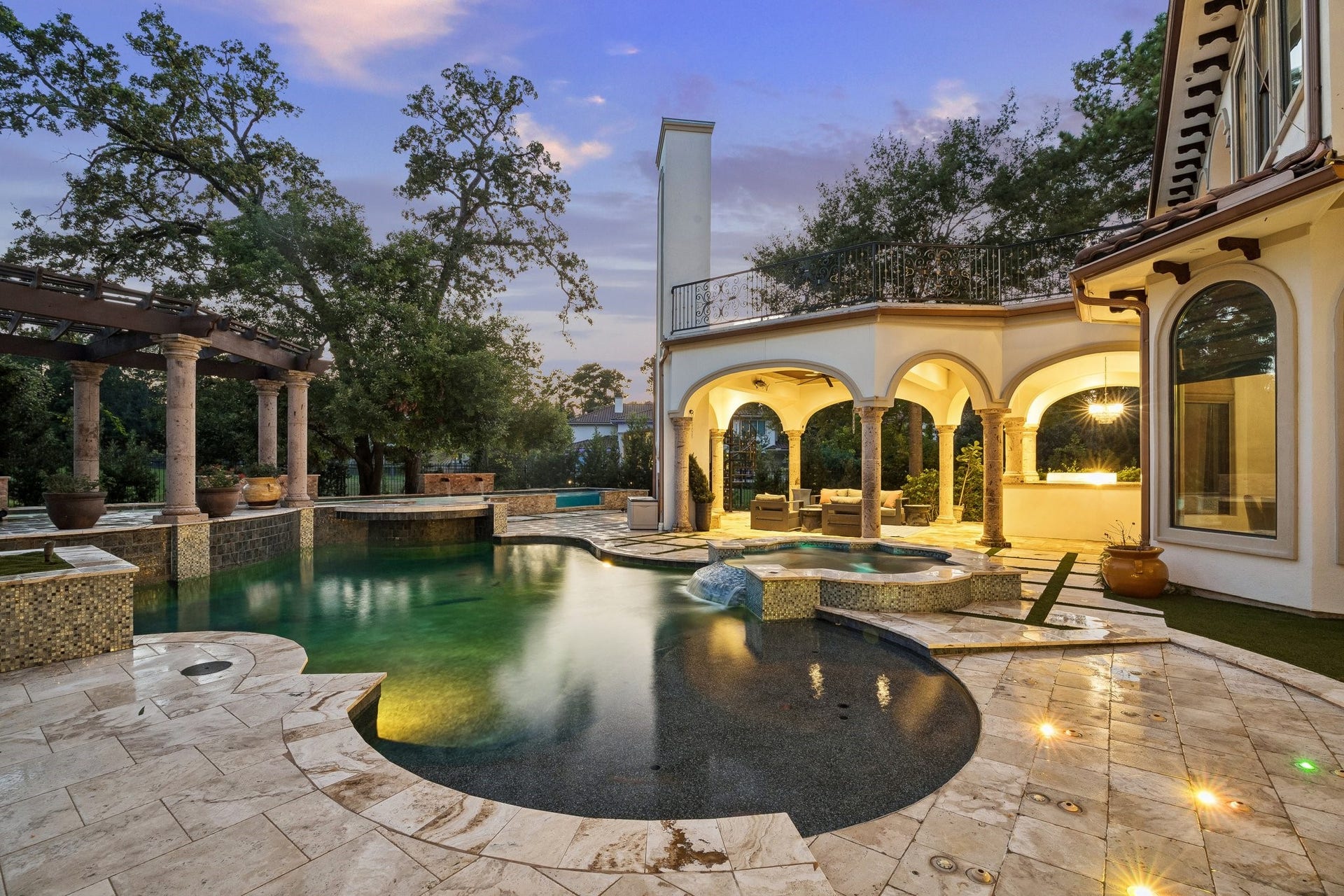 6 N Fazio Way, Spring, TX 77389 6 N Fazio Way, Spring, TX 77389