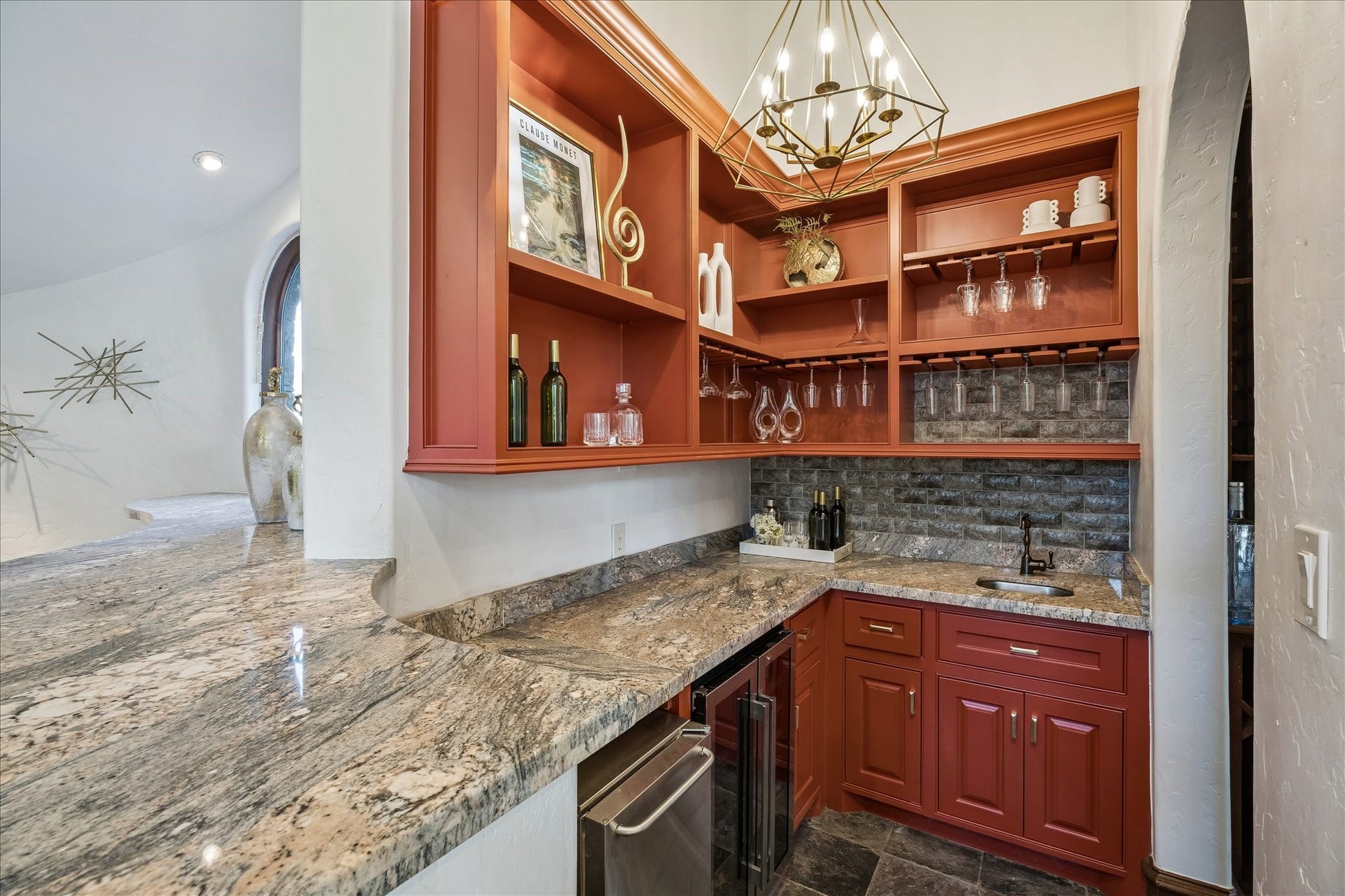 6 N Fazio Way, Spring, TX 77389 Wet bar,