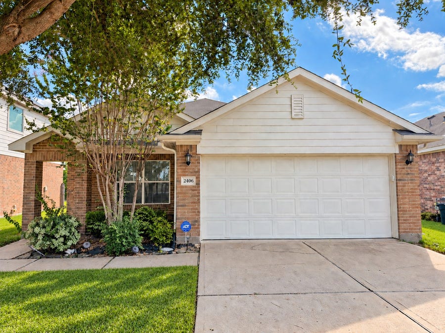 Property photo for 2406 Blue Reef Drive, Katy, TX