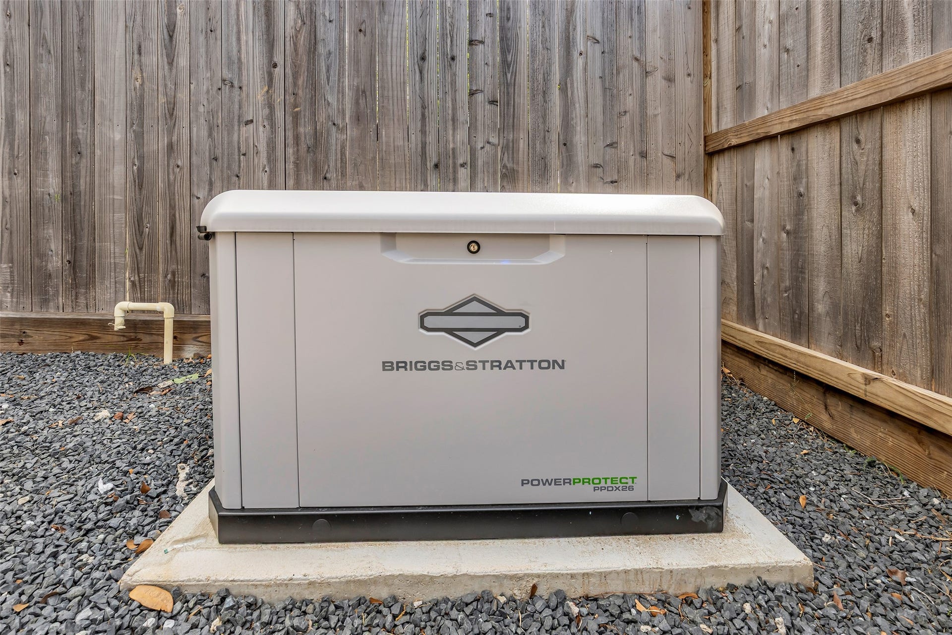 800 Walton Street, Houston, TX 77009 The property includes a standby generator installed at the back of the home, providing reliable backup power when needed and added peace of mind during outages.