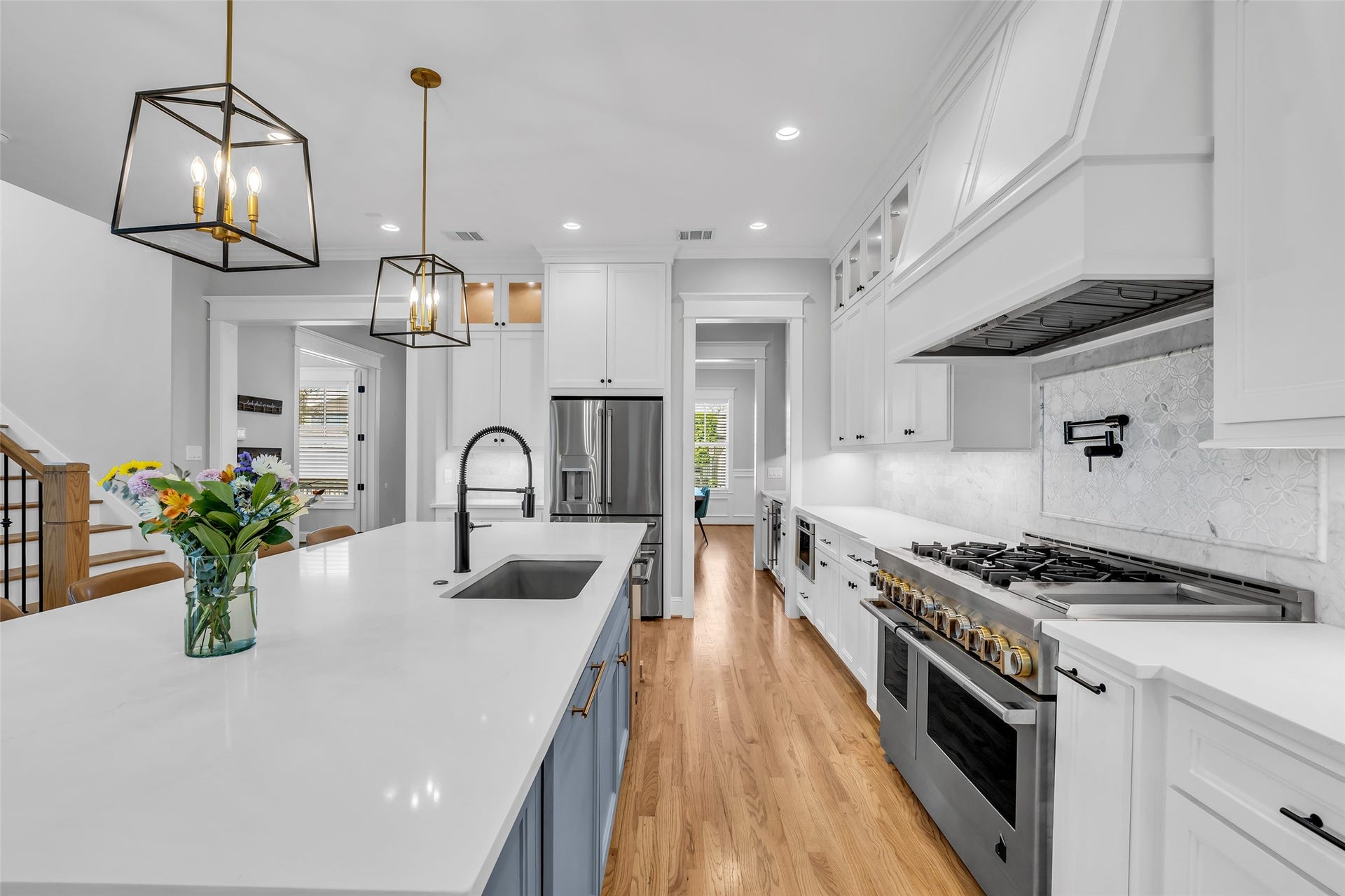 800 Walton Street, Houston, TX 77009 It is fully equipped with stainless steel appliances, ready for all your cooking and entertaining needs.