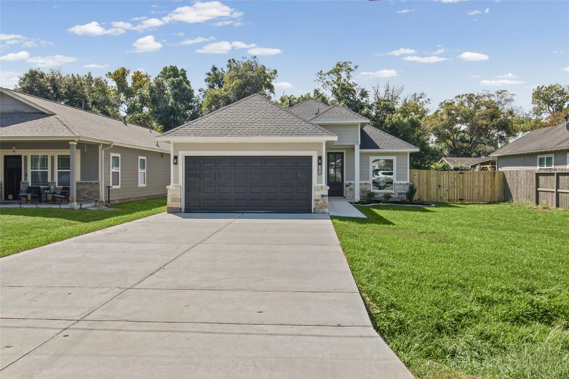 12025 21st Street, Santa Fe, TX 77510 12025 21st Street, Santa Fe, TX 77510