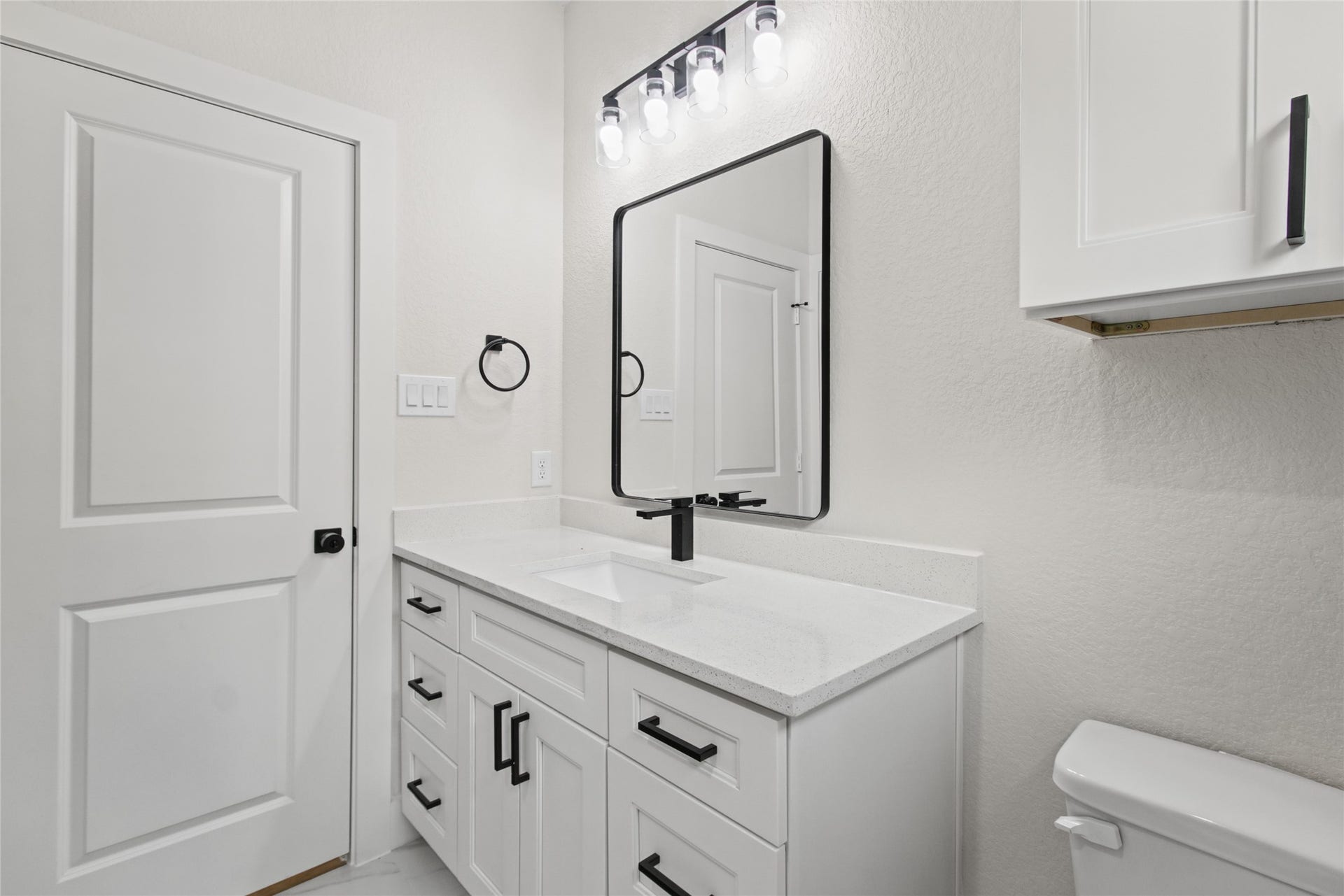 12025 21st Street, Santa Fe, TX 77510 12025 21st Street, Santa Fe, TX 77510