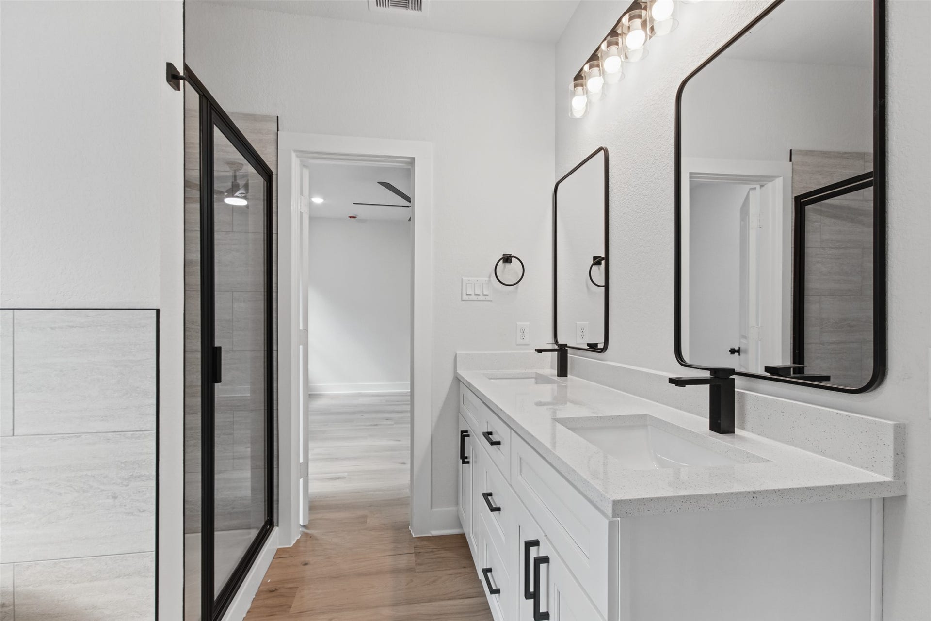 12025 21st Street, Santa Fe, TX 77510 12025 21st Street, Santa Fe, TX 77510