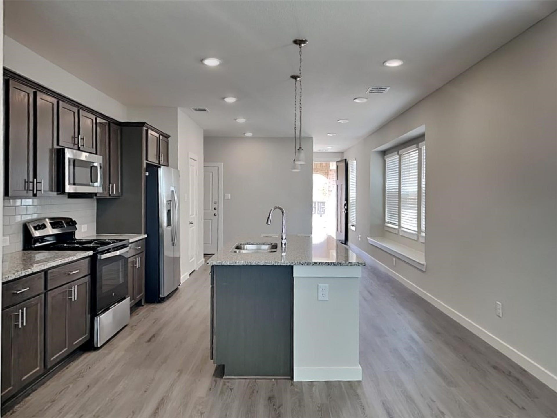 23611 Gibson Forest Drive, Richmond, TX 77469 23611 Gibson Forest Drive, Richmond, TX 77469