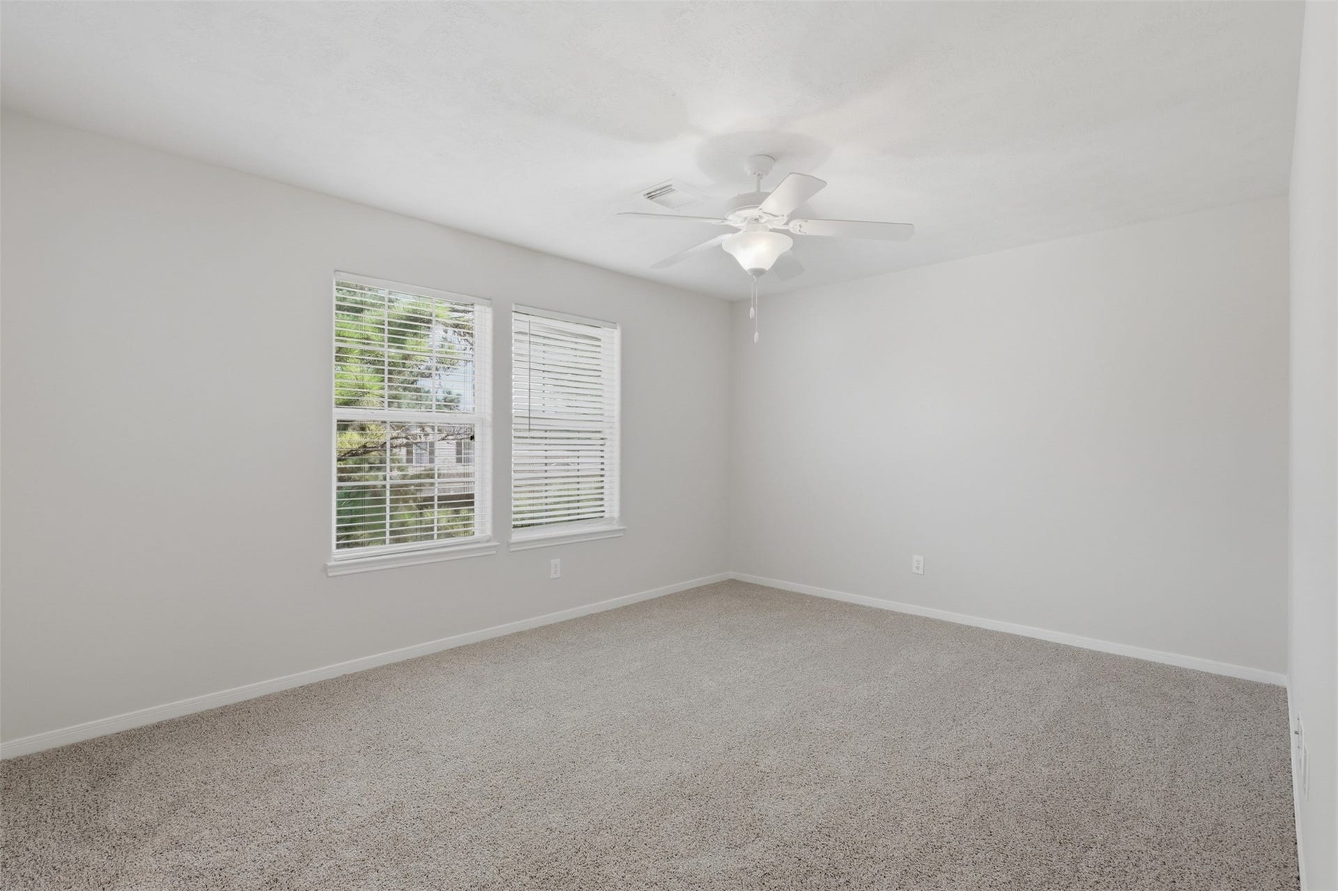 Alternate view of the gameroom.