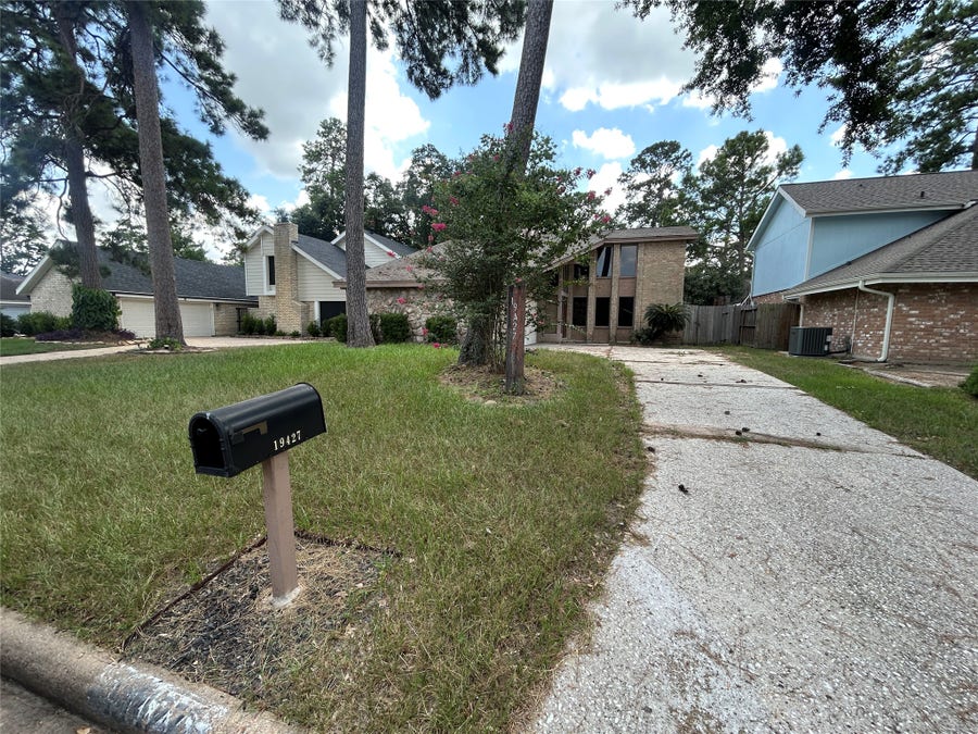 Property photo for 19427 Enchanted Spring Drive, Spring, TX