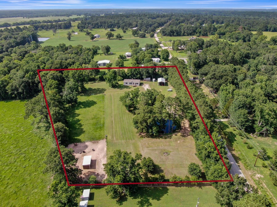 Property photo for 17055 Rogers Road, Willis, TX