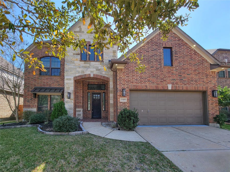 Property photo for 13426 Noble Landing Lane, Rosharon, TX