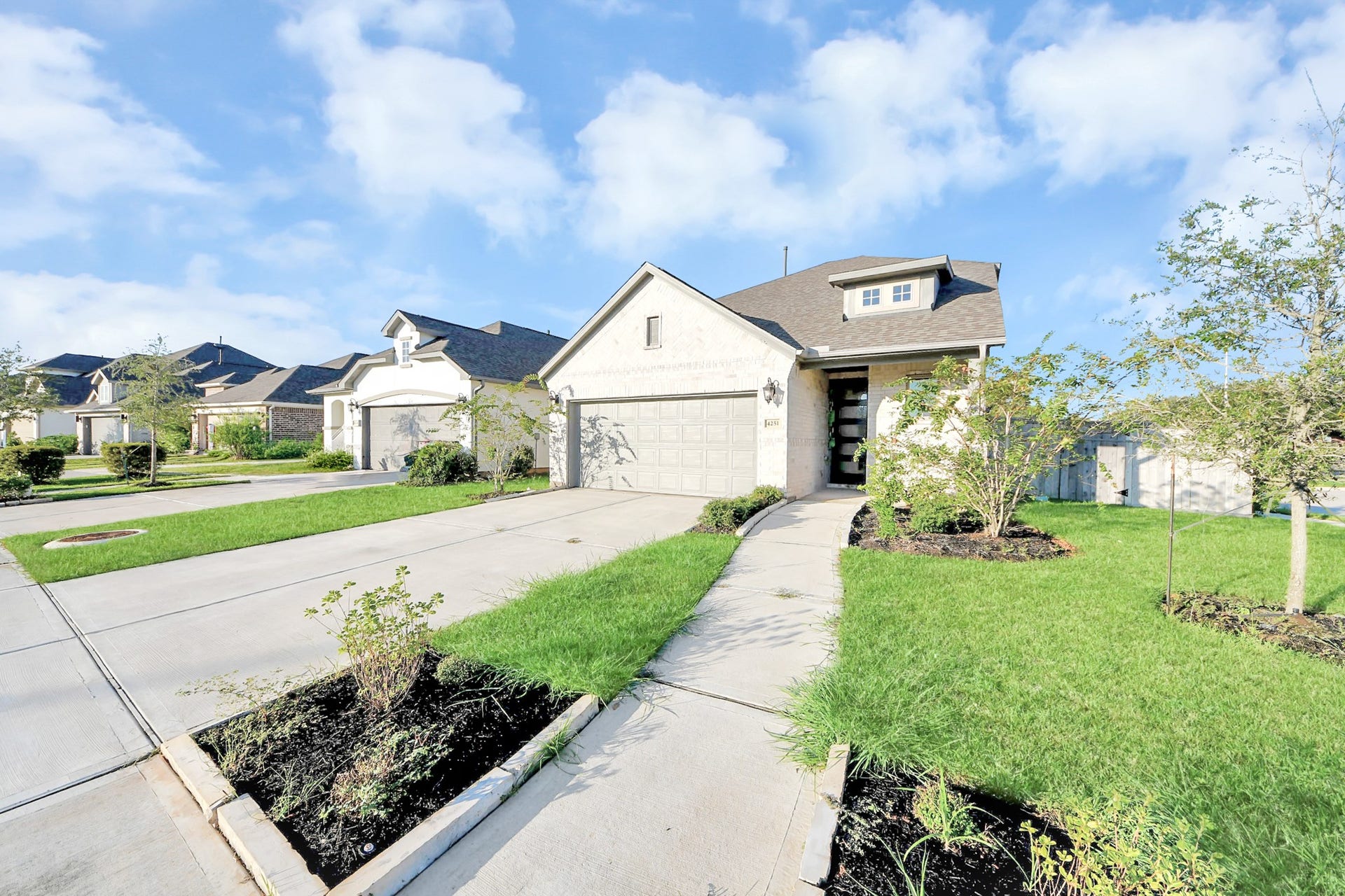 4251 Colony Lane, Missouri City, TX 77459 4251 Colony Lane, Missouri City, TX 77459