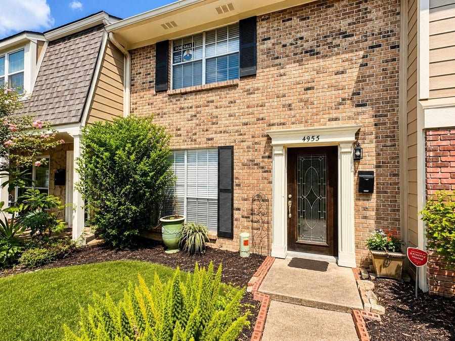 Property photo for 4953 Lamonte Lane, Houston, TX