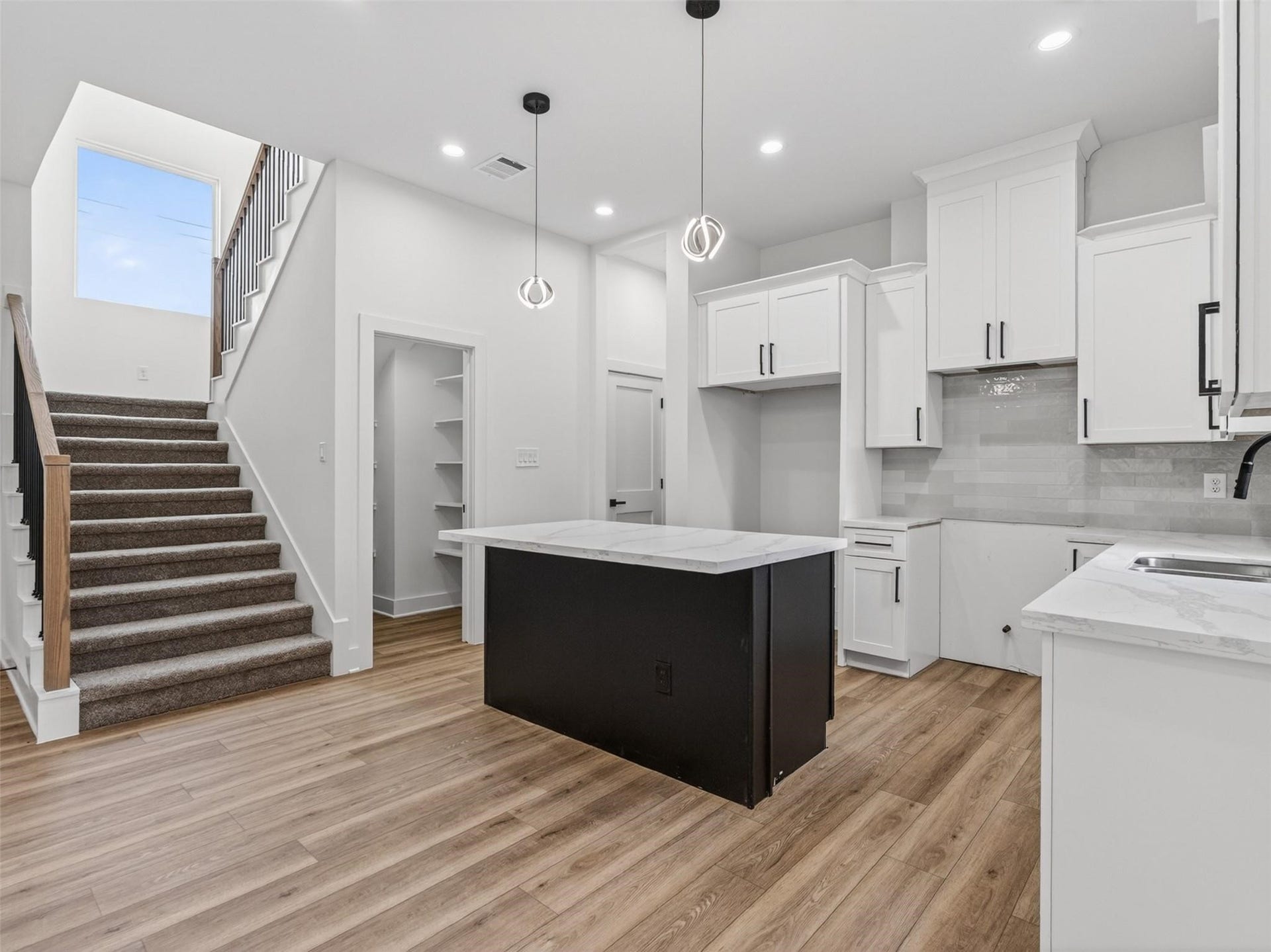 6801 Apollo Street, #A, Houston, TX 77091 6801 Apollo Street, #A, Houston, TX 77091