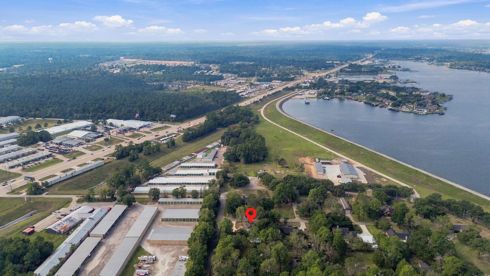 1065 Heritage Lane, Conroe, TX 77304 Look how close you are to the lake!! This overhead look gives you a great perspective!