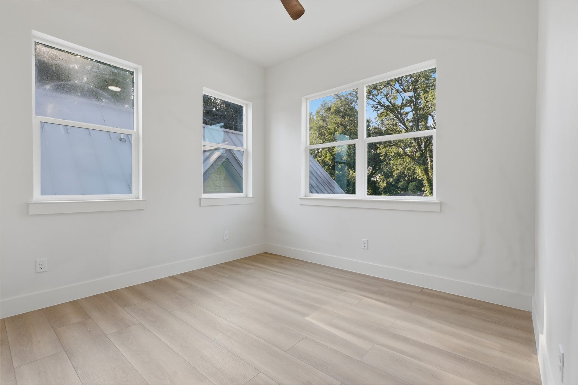 1521 Armada Drive, Houston, TX 77091 1521 Armada Drive, Houston, TX 77091