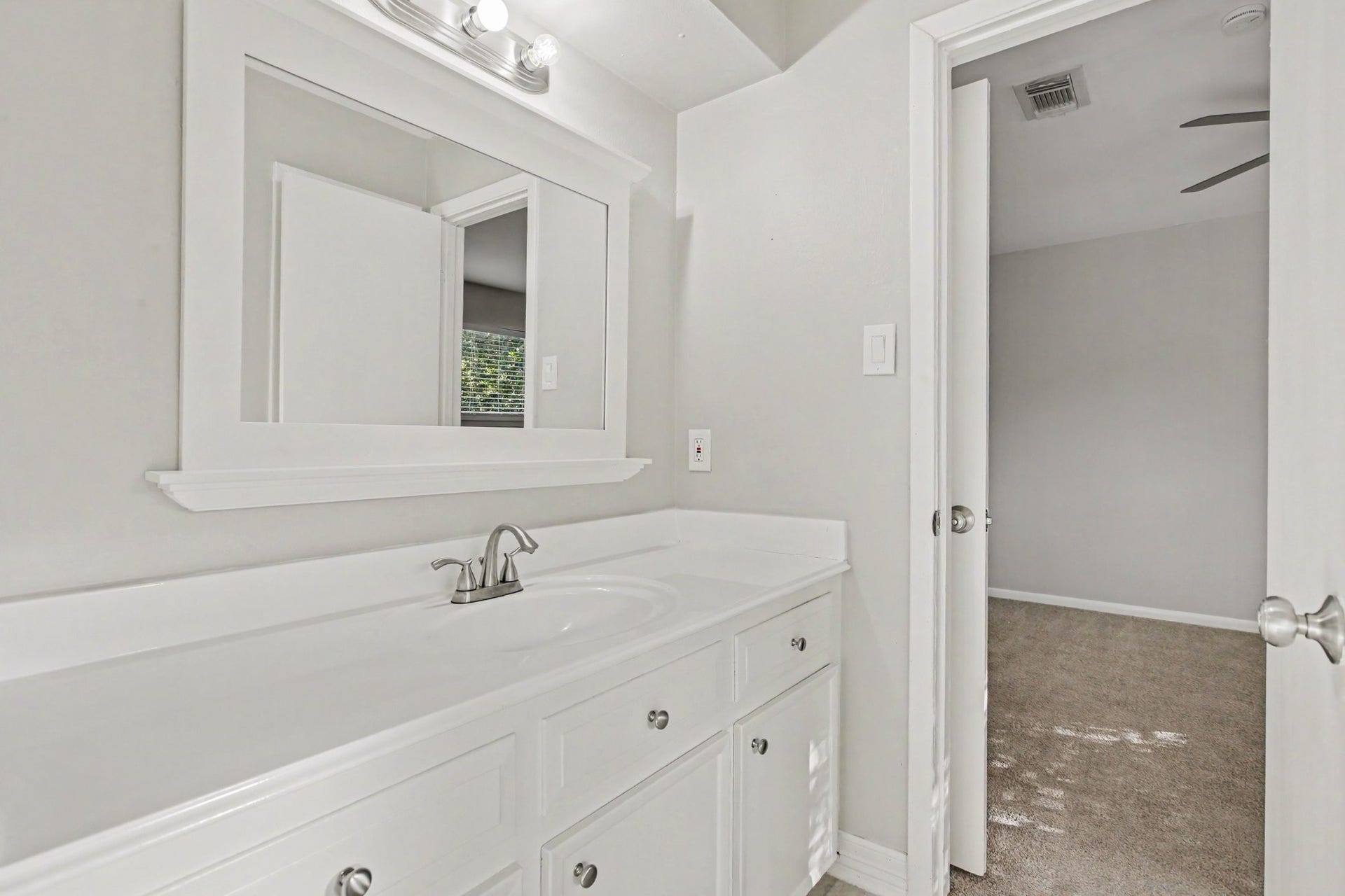 3515 Woodbriar Drive, Houston, TX 77068 3515 Woodbriar Drive, Houston, TX 77068