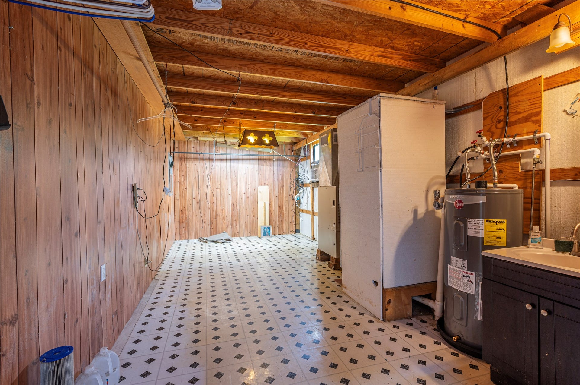 5710 County Road 166, Alvin, TX 77511 5710 County Road 166, Alvin, TX 77511