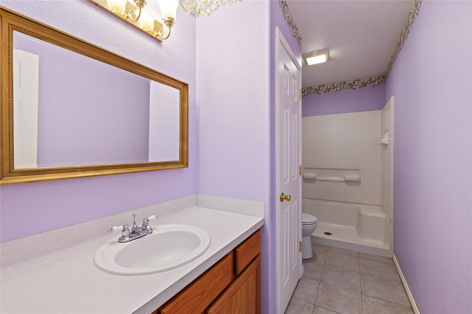 5710 County Road 166, Alvin, TX 77511 5710 County Road 166, Alvin, TX 77511
